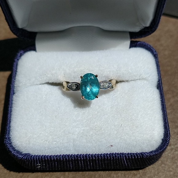 Beautiful scalloped 10k rich blue topaz with diamonds - Picture 13 of 15